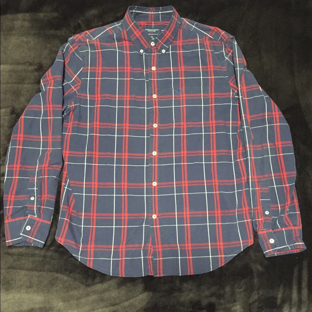 American Eagle button up shirt